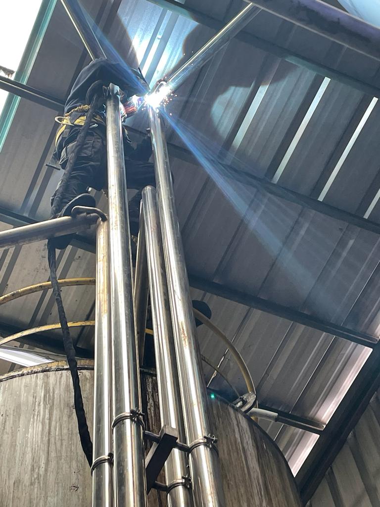 Reparación Cañerias Inox en Planta de Aceite